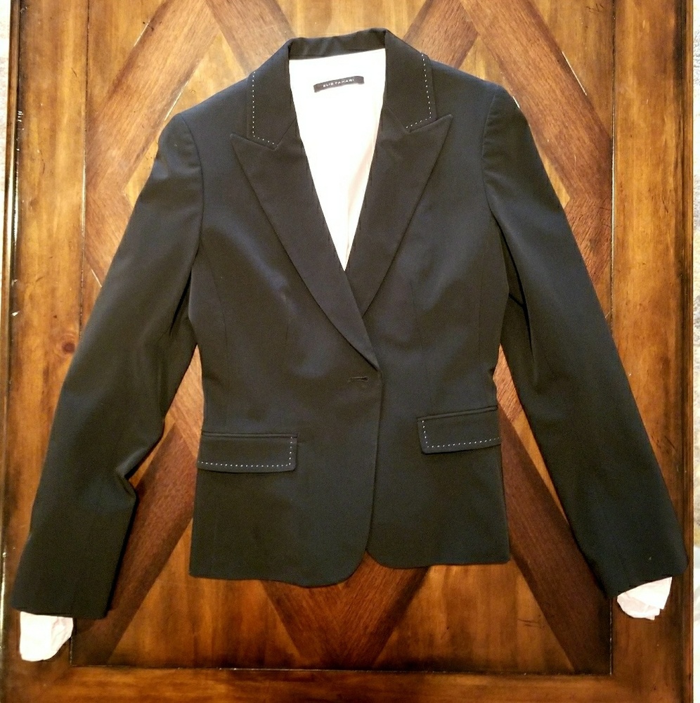 Elie Tahari women blazer